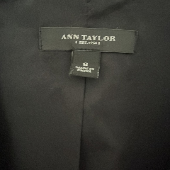 Black Ann Taylor Wool Blend Blazer size 8 - Picture 5 of 8